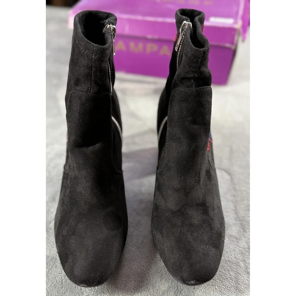 Rampage Boots Womens Size 8.5 M Black RAM-ITSIE Embroidered Floral Ankle Booties